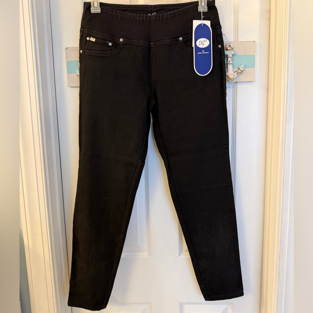 DG2 by Diane Gilman stretchy Black Jean Leggings Sz PM NWT